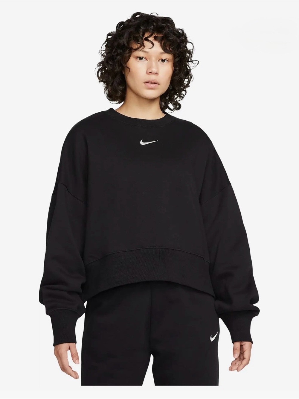 Nike Women's Black Cropped Crew Sweatshirt